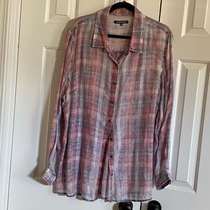 Ladies button up top.